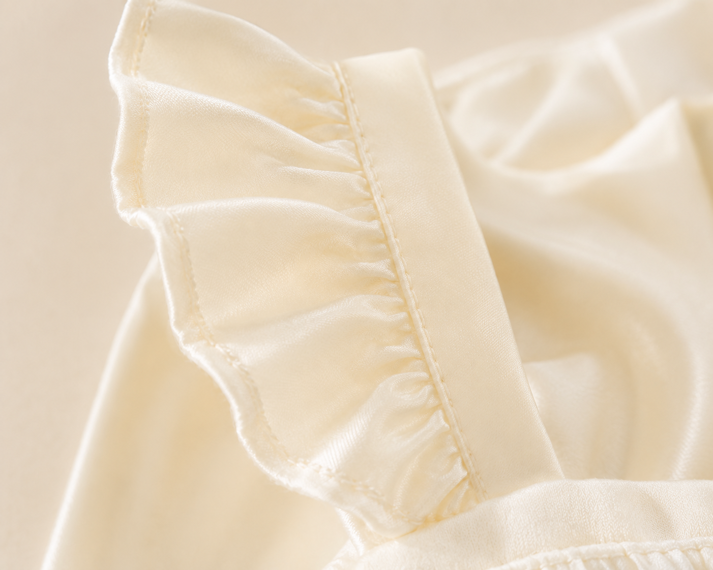 Scarlett Bow Bubble Romper | Ivory